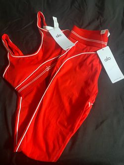 Red alo set