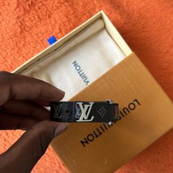 LV slim bracelet