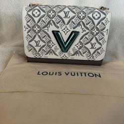 beautiful purse