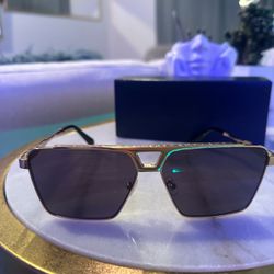 1.1 Evidence Metal Square Sunglasses for Sale in Dallas, TX - OfferUp