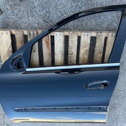 MERCEDES BENZ GL450 X164 07-12 FRONT LEFT DRIVER SIDE DOOR SHELL BLACK