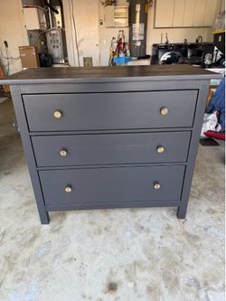 Black Dresser