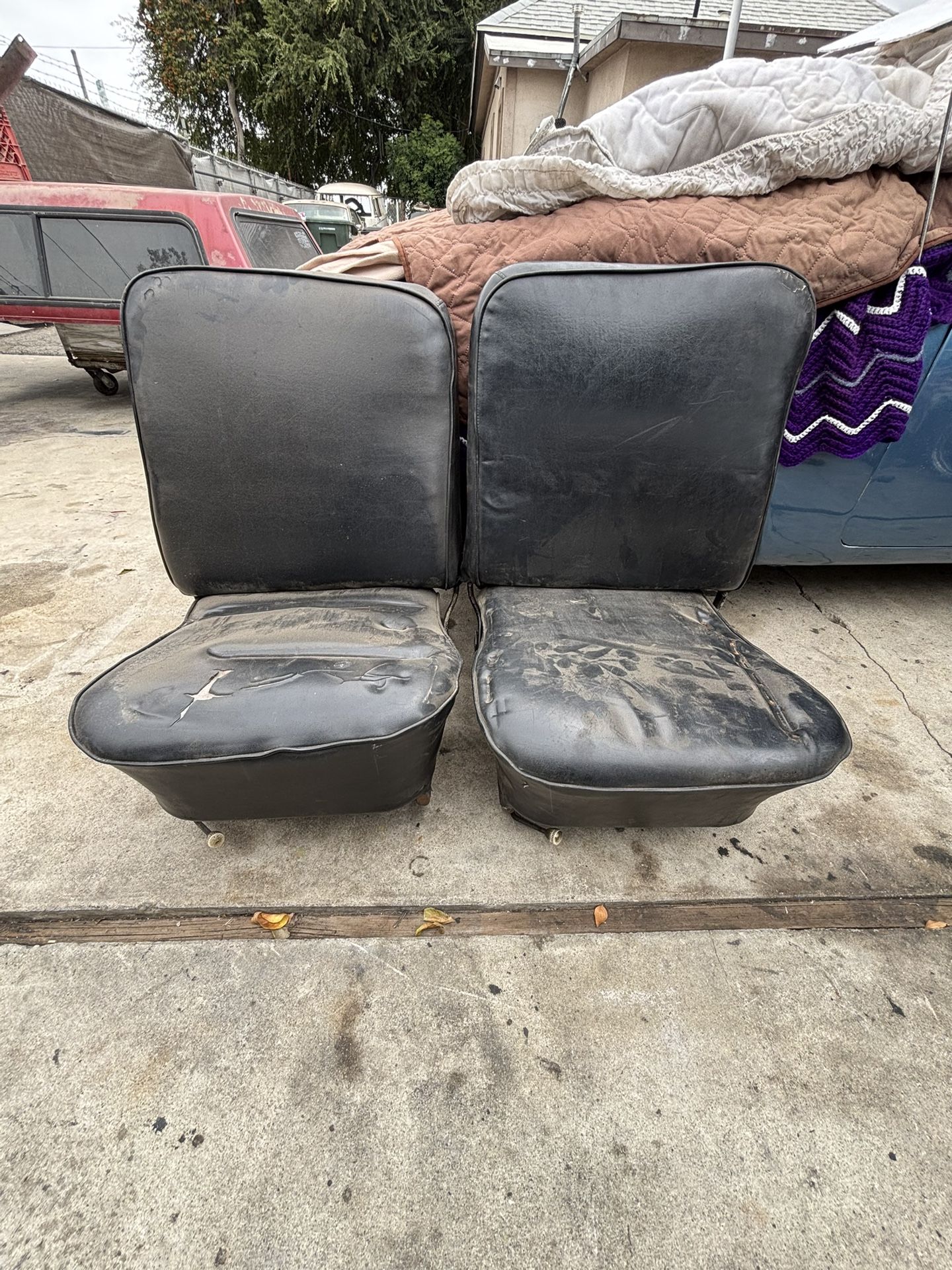 Bug Front Seats Oval~70
