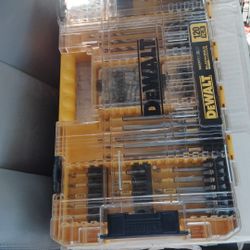 DeWalt Screwdriver And Drill Bits 120 Piece Brand New