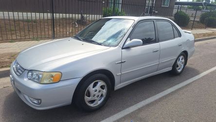 Toyota Corolla S 2001