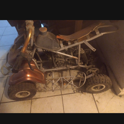 Mini Quad Needs Work Needs Clutch Carburetor And Pull Start it is a project