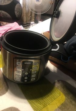 AROMA profesional plus normal used it has a small dent on the side but other then that it works good
