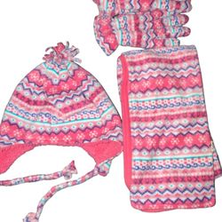 Three-piece set hat, scarf and gloves