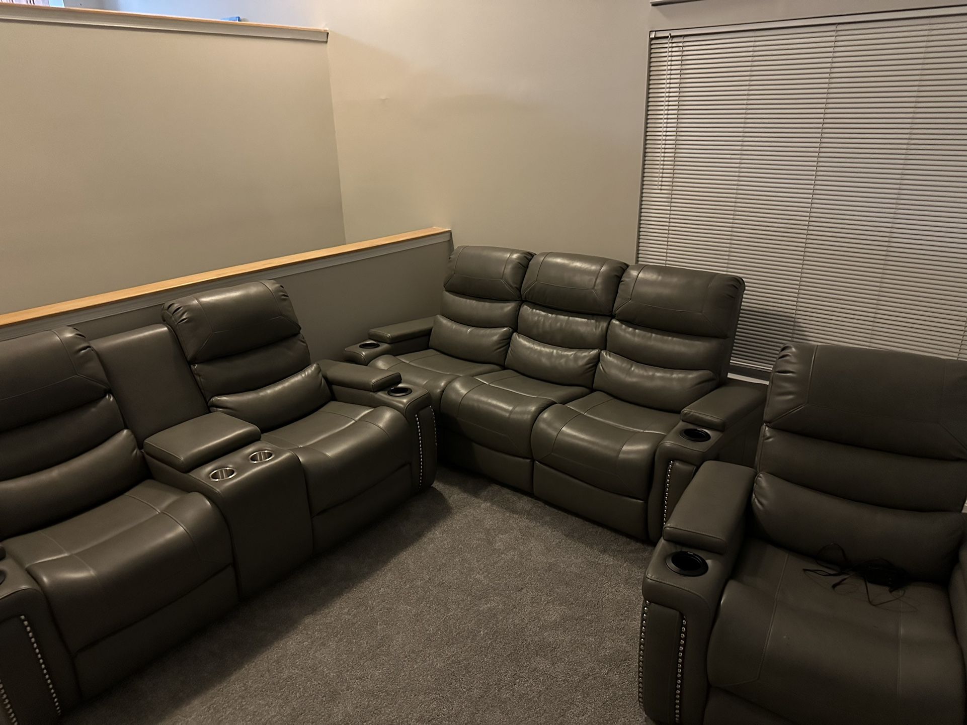 Jackson Manual Reclining Sofa, Loveseat, and Recliner