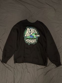 H&M Rebel Dimensions Voyager Black Graphic Crewneck Sweatshirt