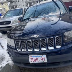 2014 Jeep Compass Latitude 4WD Automatic 