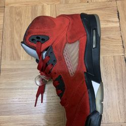 Retro Jordan 5 Raging Bulls 