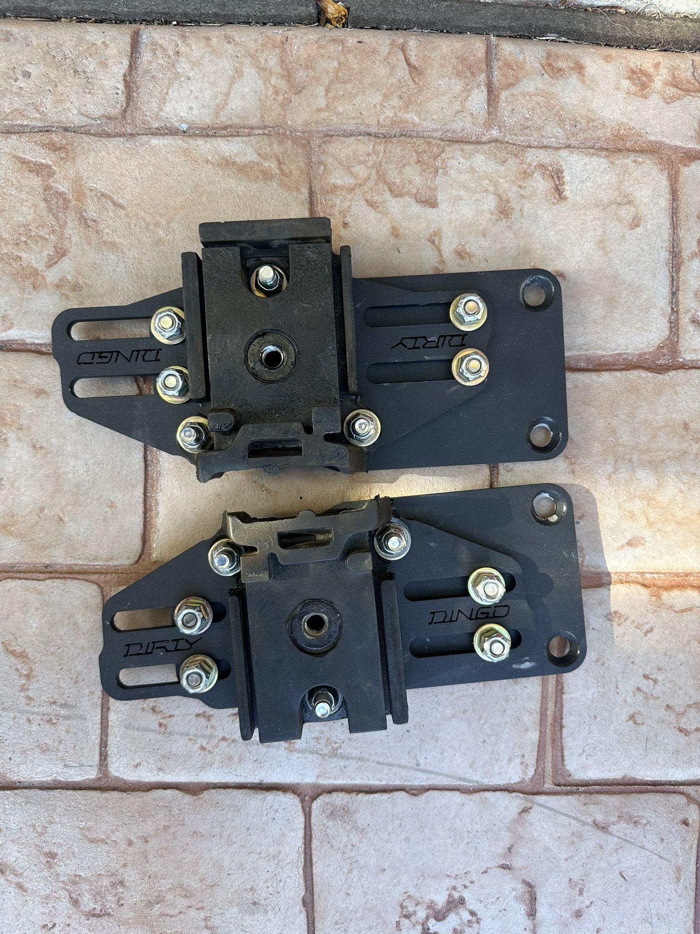 Dingo Slider Chevy LS conversion Mounts