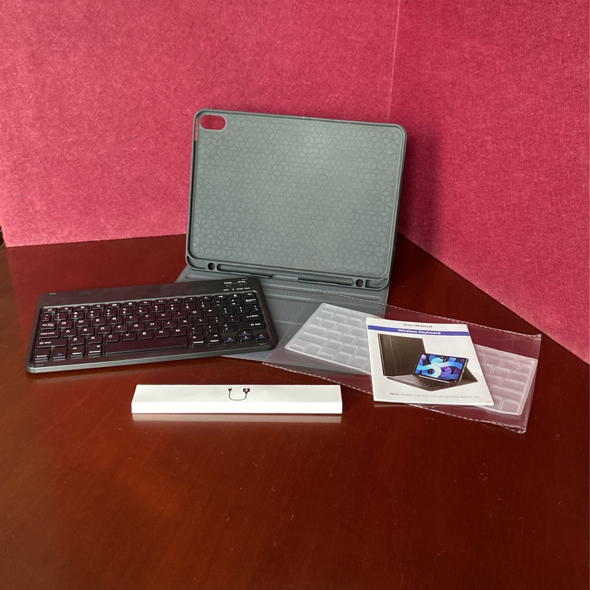 Wireless Keyboard (iPad)