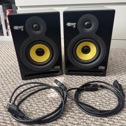 KRK RP5 Powered Studio Monitors 