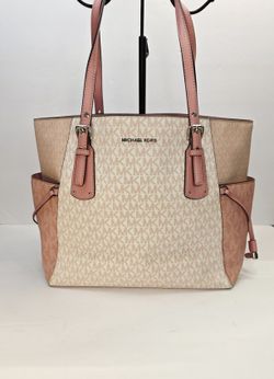 MICHAEL KORS VOYAGER LARGE COLORBLOCK SIGNATURE LOGO TOTE SHOULDER/LAPTOP BAG