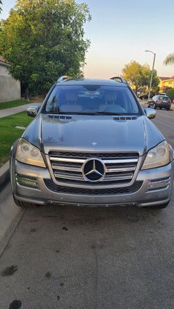 2010 Mercedes GL550