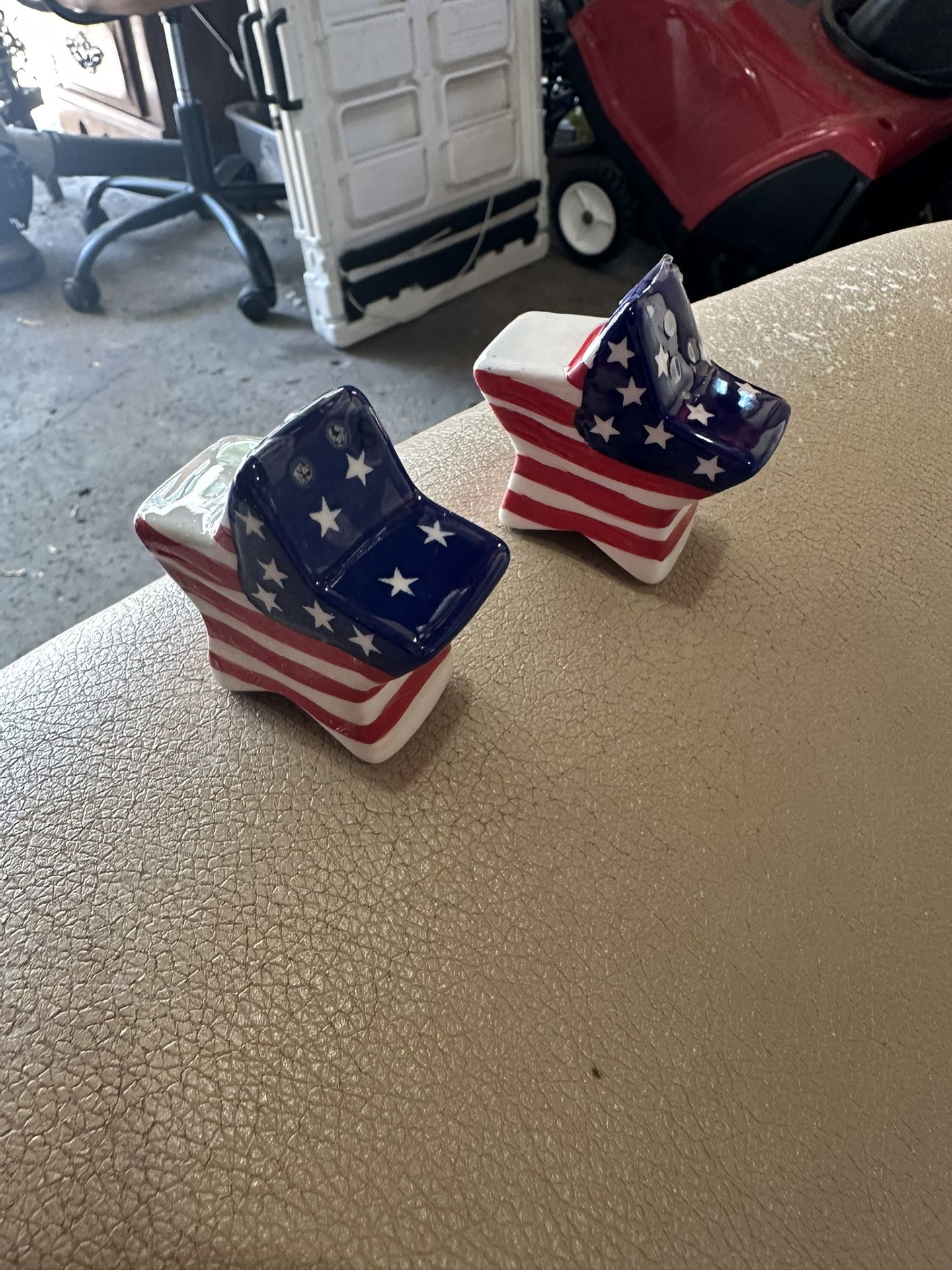 4th Of July Plates Bowls Salt And Pepper Shakers