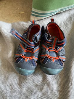 Toddler sandals stride rite size 6