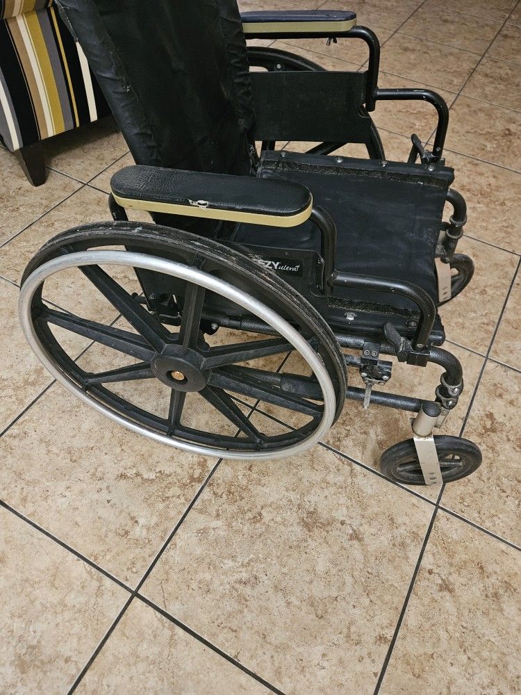 Wheel Chair ♿️