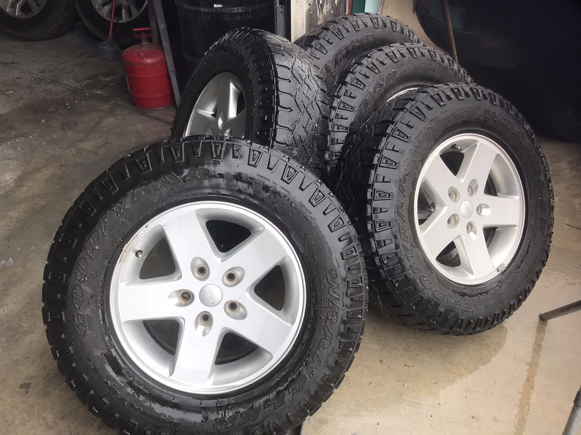Jeep wheels
