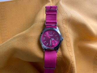 Avon "Grapefruit" Quartz Watch - Works perfectly