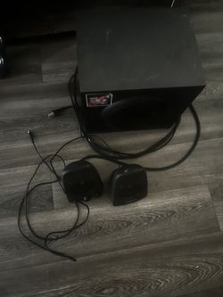 Logitech - Z623 2.1 Speakers 100$