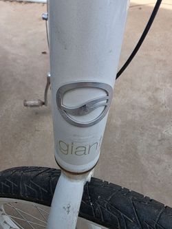 Giant Simple Three Women's Beach Cruiser Bike