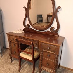 Antique Vanity With Chair 