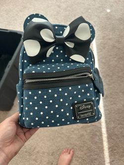 Minnie Loungefly backpack