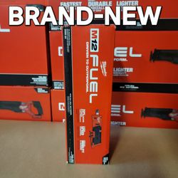 Milwaukee
M12 FUEL 12V Lithium-Ion Brushless Cordless 1/4 in. Straight Die Grinder (Tool-Only)
