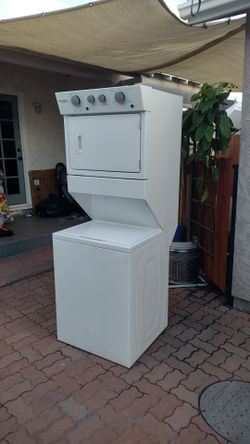 Stackable washer gas dryer
