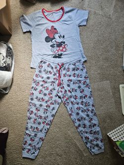 Classic Minnie Mouse Pajama Set 100$ cotton
