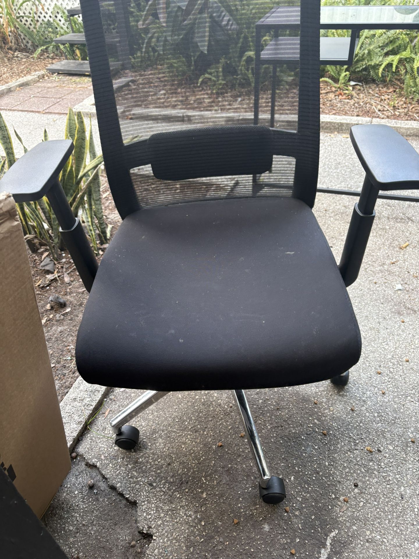 Office Table And Chair