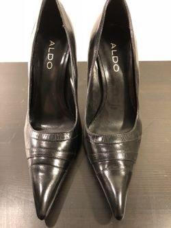 New!! Aldo black heels