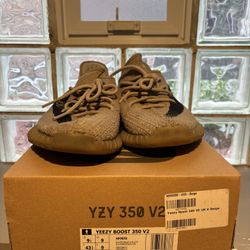 Yeezy Boost 350 V2