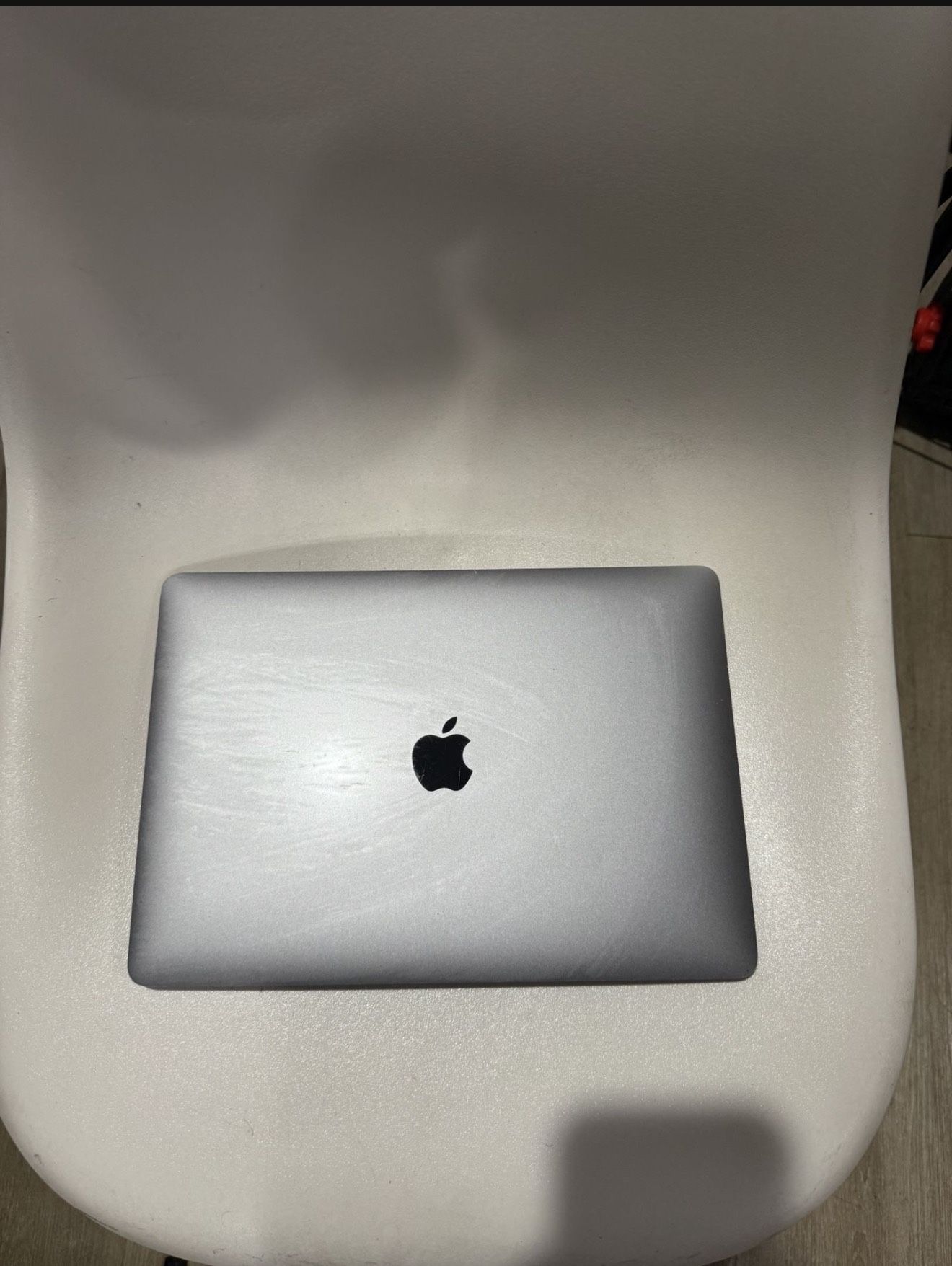 Macbook (Late 2020) $400 firm