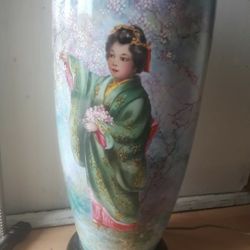 Antique China Woman Lamp