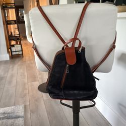 Leather Back Pack Made In Italian Leather 