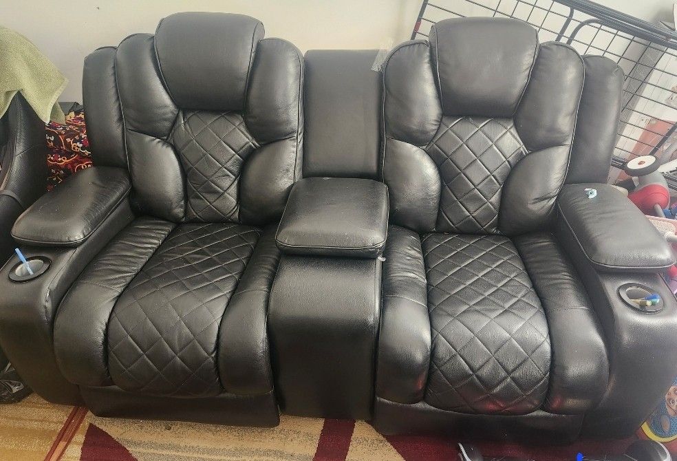 reclining loveseats