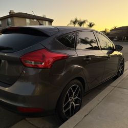 2018 Ford Focus SEL