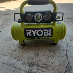 Ryobi Compressor Mini Cordless 