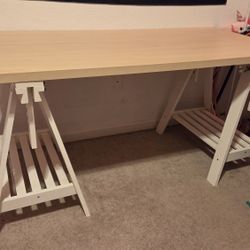 Large Clean Adjustable Hight Table