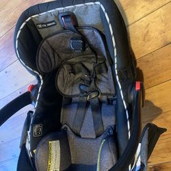 2 In One Car Seat And Stroller 
