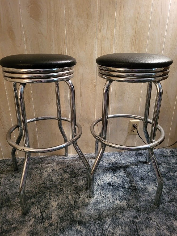 2 RETRO SWIVEL STOOLS