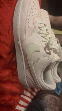 Baby pink Nike