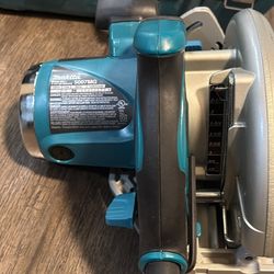 15 Amp 7-1/4 in. Corded Lightweight Magnesium Circular Saw with LED Light, Dust Blower, 24T Carbide