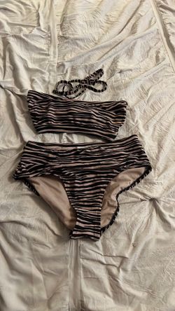 Bathing suit