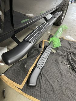 SIDE STEPS CHEVY O Sierra Gmc