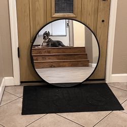 Black Round Mirror 